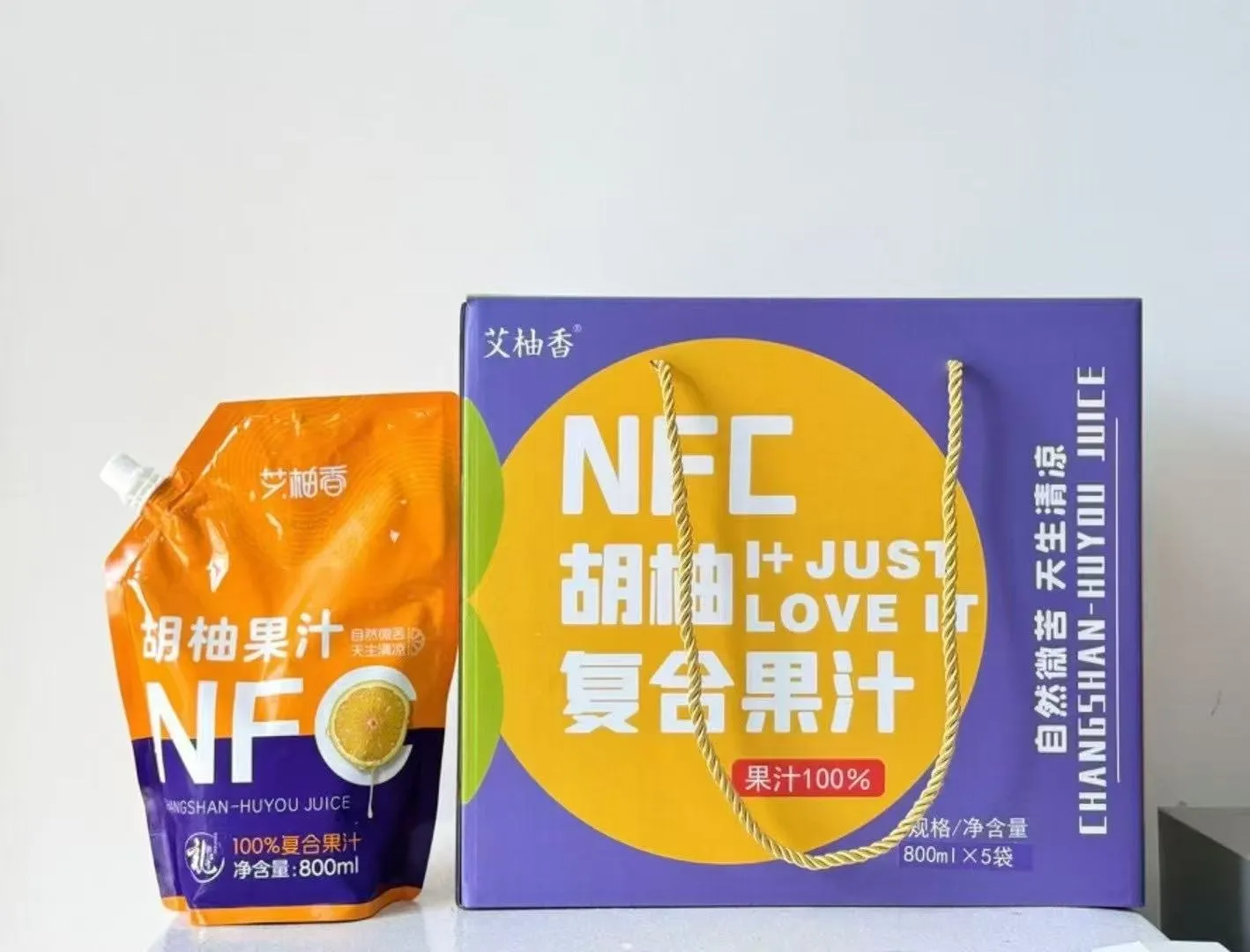 NFC Hu You Pomelo Juice 800ml (Gift Box)